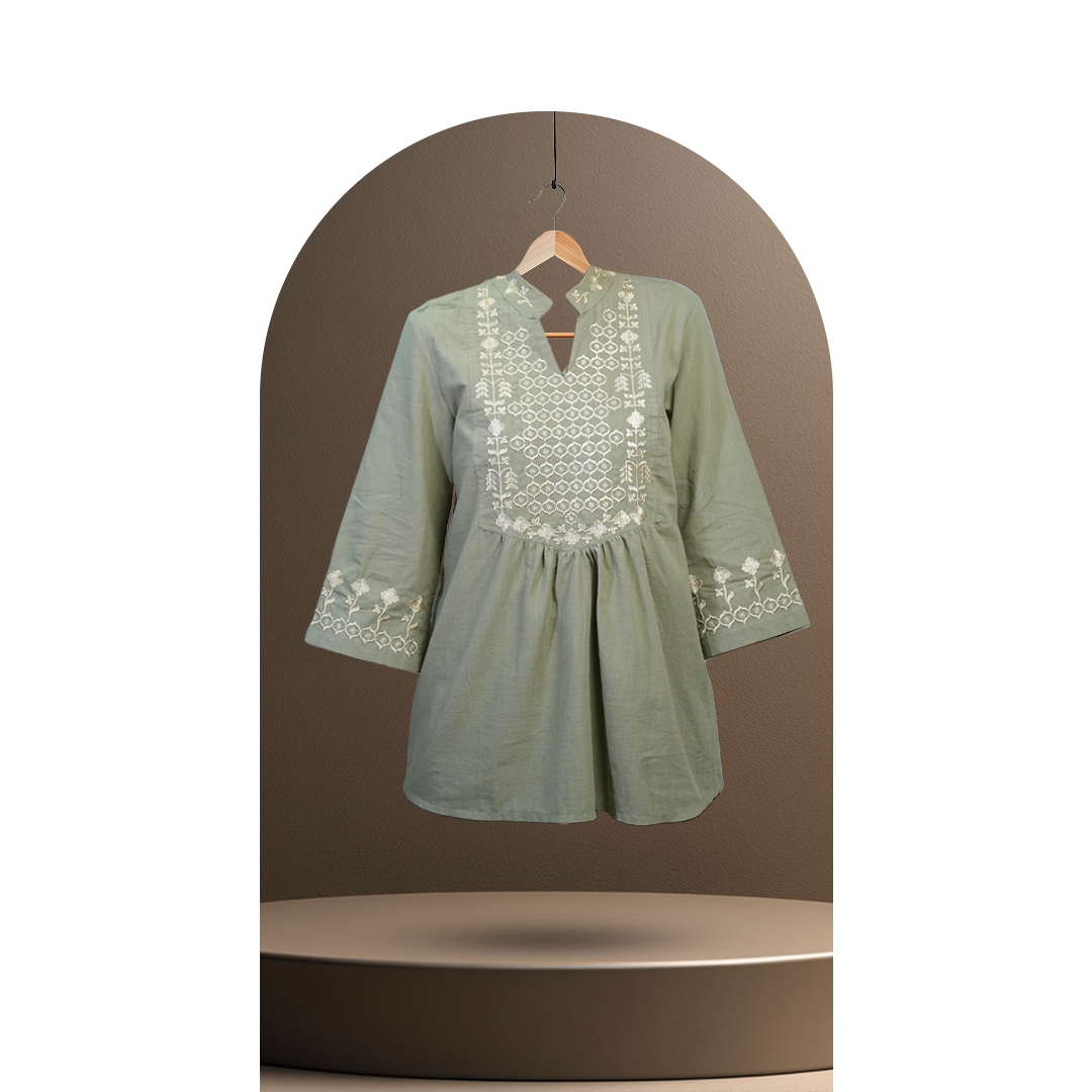 تصویر تونیک زنانه کالکشن طبیعت رنگ سبز زیتونی 